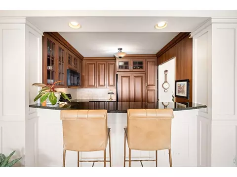 Kitchen - 1850 Folsom St #1010, Boulder, CO 80302 photo 2 of 4