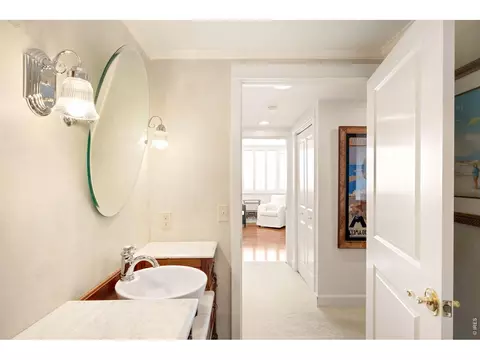 Bath - 1850 Folsom St #1010, Boulder, CO 80302 photo 5 of 5