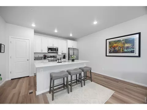 Kitchen - 2102 Setting Sun Dr #4, Windsor, CO 80550 photo 4 of 5