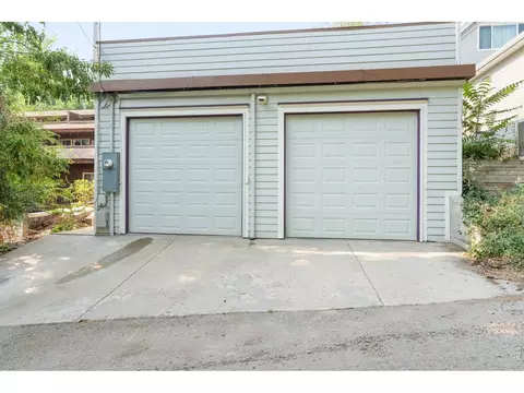 Exterior - 805 Dewey Ave, Boulder, CO 80304 photo 6 of 9