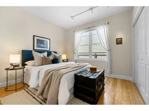 Bedroom - 1299 Yellow Pine Ave, Boulder, CO 80304 photo 4 of 5