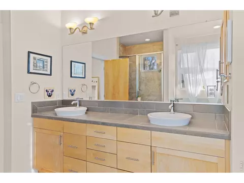 Bath - 295 Laramie Blvd, Boulder, CO 80304 photo 5 of 7