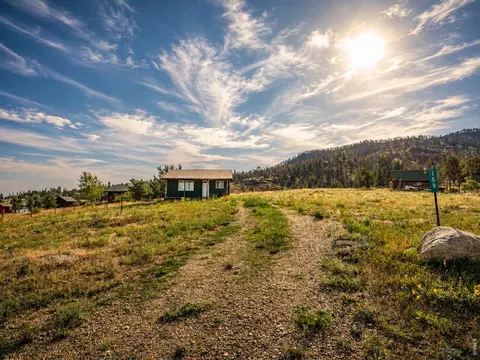 150 Wolf Dr, Drake, CO 80515