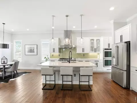 Kitchen - 10562 Montecito Dr, Lone Tree, CO 80124 photo 2 of 10