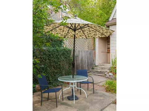 Exterior - 1344 6th St, Boulder, CO 80302 photo 5 of 6