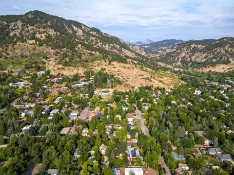 View/Area - 1344 6th St, Boulder, CO 80302 photo 3 of 9