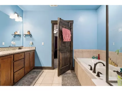 Bath - 1935 Rolling Wind Dr, Windsor, CO 80550 photo 6 of 8