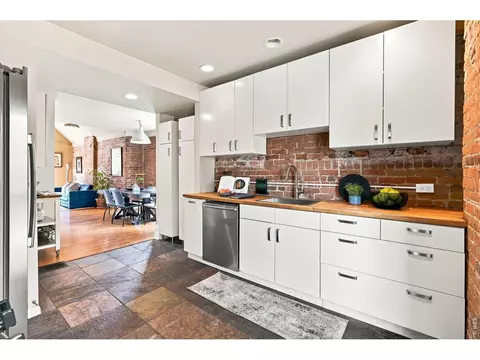 Kitchen - 3319 E 14th Ave, Denver, CO 80206 photo 4 of 4