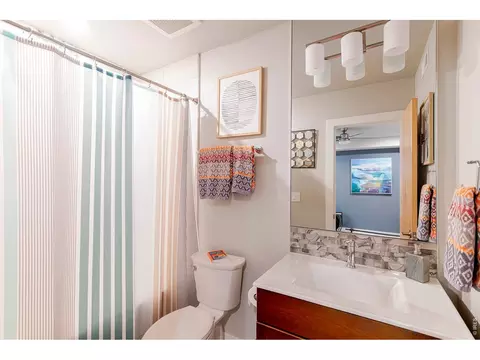 Bath - 4182 Westcliffe Ct, Boulder, CO 80301 photo 7 of 7
