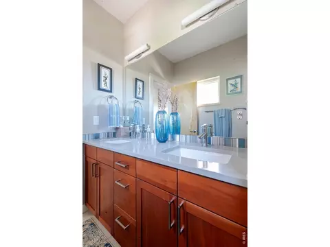 Bath - 4182 Westcliffe Ct, Boulder, CO 80301 photo 6 of 7