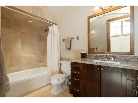 Bath - 4920 Juniper Ln, Vail, CO 81657 photo 3 of 5