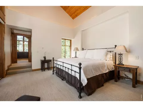 Bedroom - 4920 Juniper Ln, Vail, CO 81657 photo 2 of 6