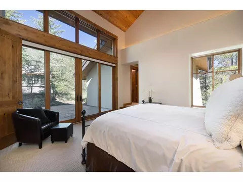 Bedroom - 4920 Juniper Ln, Vail, CO 81657 photo 1 of 6