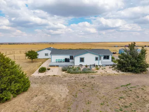 15350 Cavanaugh Rd, Keenesburg, CO 80643