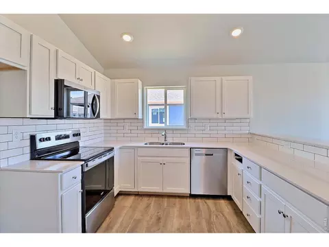 Kitchen - 4327 Primrose Ln, Evans, CO 80620 photo 2 of 3