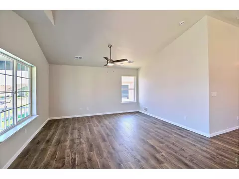 Living - 4327 Primrose Ln, Evans, CO 80620 photo 5 of 6