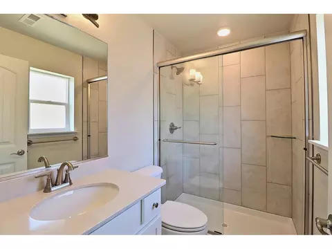 Bath - 4327 Primrose Ln, Evans, CO 80620 photo 2 of 2