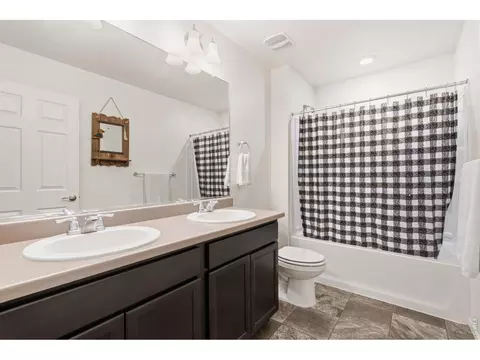 Bath - 339 Central Ave, Severance, CO 80550 photo 4 of 4