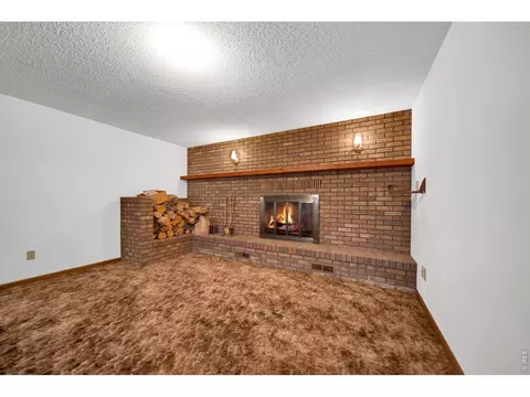 Living - 17068 County Road 81, Fleming, CO 80728 photo 4 of 5