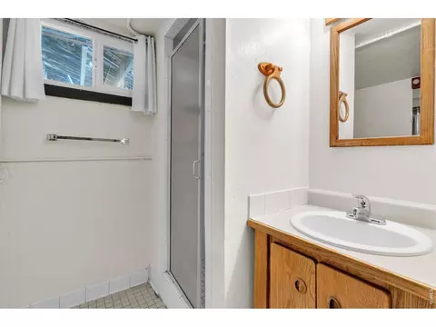 Bath - 3190 8th St, Boulder, CO 80304 photo 2 of 2