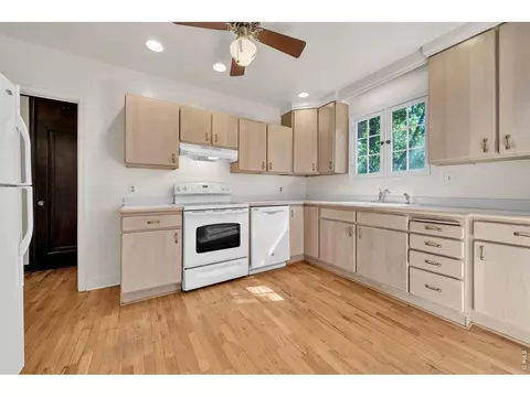 Kitchen - 3190 8th St, Boulder, CO 80304 photo 1 of 3