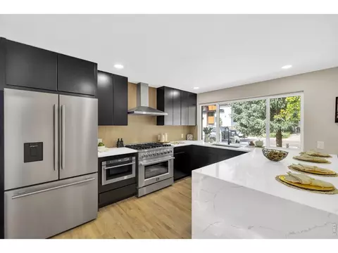 Kitchen - 3240 Folsom St, Boulder, CO 80304 photo 3 of 5