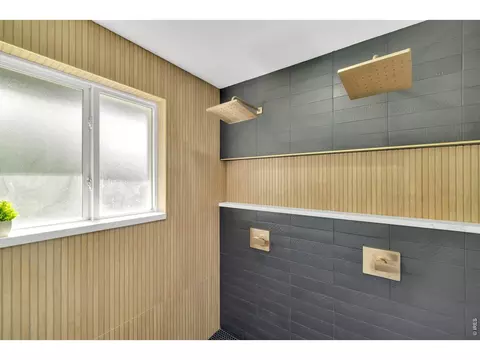 Bath - 3240 Folsom St, Boulder, CO 80304 photo 6 of 6
