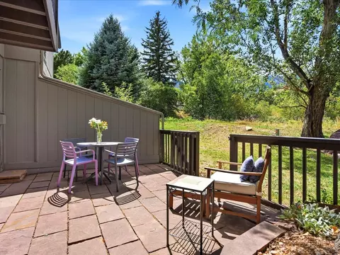 Exterior - 1345 Bear Mountain Dr #B, Boulder, CO 80305 photo 4 of 13