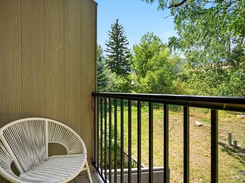 Exterior - 1345 Bear Mountain Dr #B, Boulder, CO 80305 photo 2 of 13