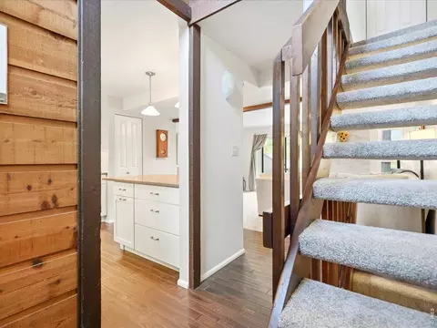 Entry Way - 1345 Bear Mountain Dr #B, Boulder, CO 80305 photo 1 of 3