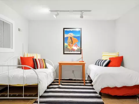 Bedroom - 1345 Bear Mountain Dr #B, Boulder, CO 80305 photo 1 of 7