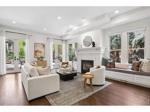 Living - 512 Marine St, Boulder, CO 80302 photo 3 of 6