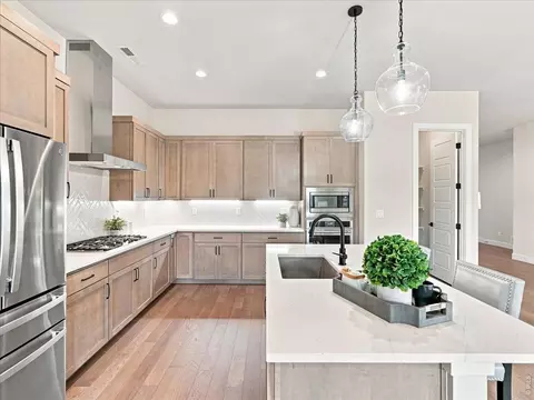 Kitchen - 1724 Barefoot Dr, Windsor, CO 80550 photo 1 of 6