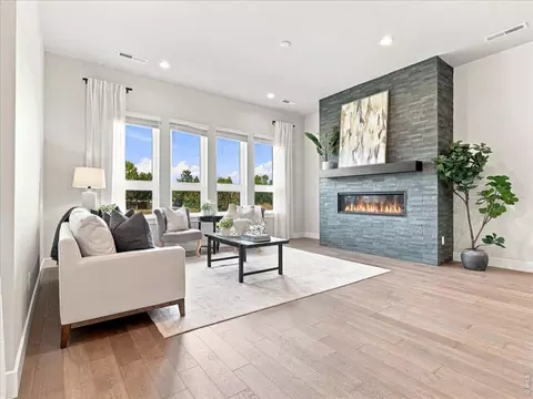 Living - 1724 Barefoot Dr, Windsor, CO 80550 photo 2 of 5