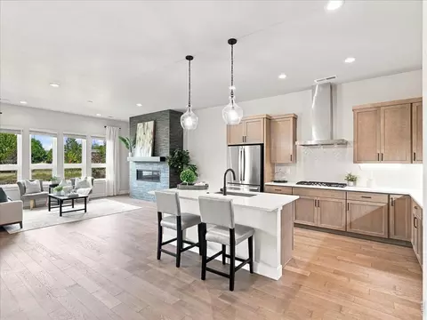 Kitchen - 1724 Barefoot Dr, Windsor, CO 80550 photo 5 of 6