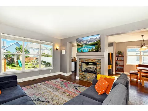 Living - 1414 Canal Dr, Windsor, CO 80550 photo 2 of 4