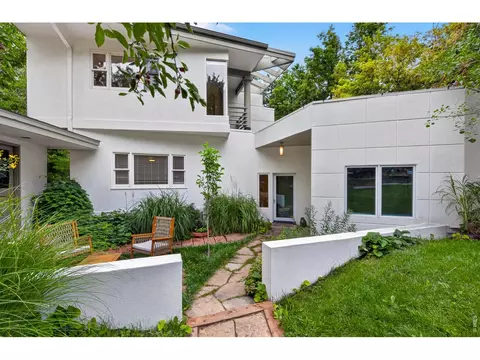 Exterior - 1116 6th St, Boulder, CO 80302 photo 4 of 12