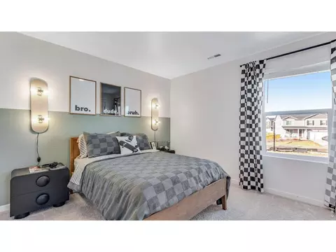 Bedroom - 1008 Annelles Pool Ln, Severance, CO 80550 photo 6 of 10