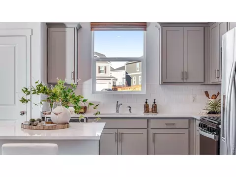 Kitchen - 1008 Annelles Pool Ln, Severance, CO 80550 photo 3 of 8