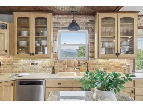Kitchen - 278 Overlook Dr, Bailey, CO 80421 photo 3 of 6