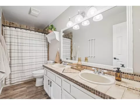Bath - 278 Overlook Dr, Bailey, CO 80421 photo 1 of 2