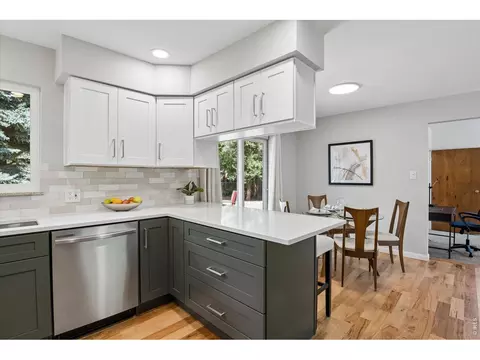 Kitchen - 335 32nd St, Boulder, CO 80305 photo 2 of 3