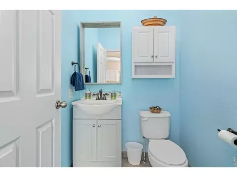 Bath - 99 Pike Ln, Severance, CO 80550 photo 1 of 3