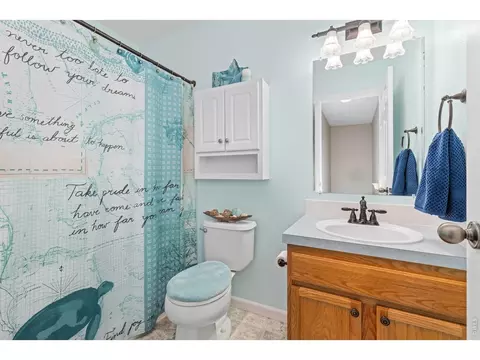 Bath - 99 Pike Ln, Severance, CO 80550 photo 3 of 3