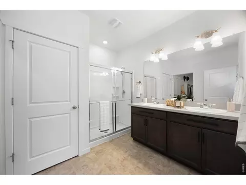 Bath - 809 Elias Tarn Dr, Severance, CO 80550 photo 1 of 2