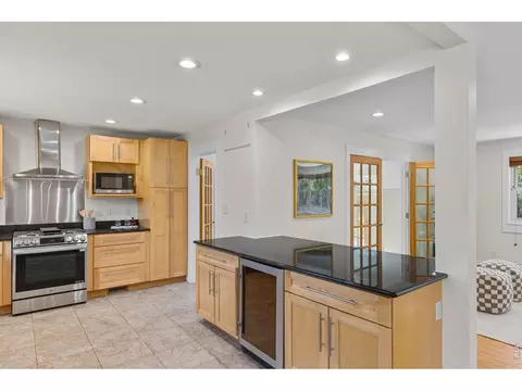 Kitchen - 3133 Fern Pl, Boulder, CO 80304 photo 3 of 5