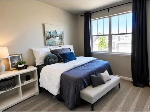 Bedroom - 525 Wagon Bend Rd, Berthoud, CO 80513 photo 3 of 4