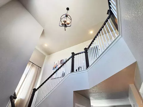 Entry Way - 525 Wagon Bend Rd, Berthoud, CO 80513 photo 2 of 2