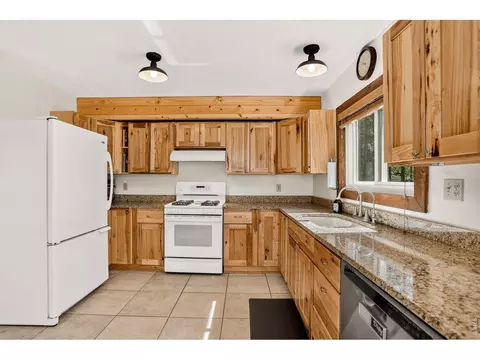Kitchen - 104 E Dory Way, Black Hawk, CO 80422 photo 2 of 4