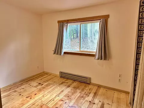 Bedroom - 393 Pine Cone Dr, Ward, CO 80481 photo 1 of 5